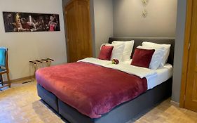 B&B Monroe